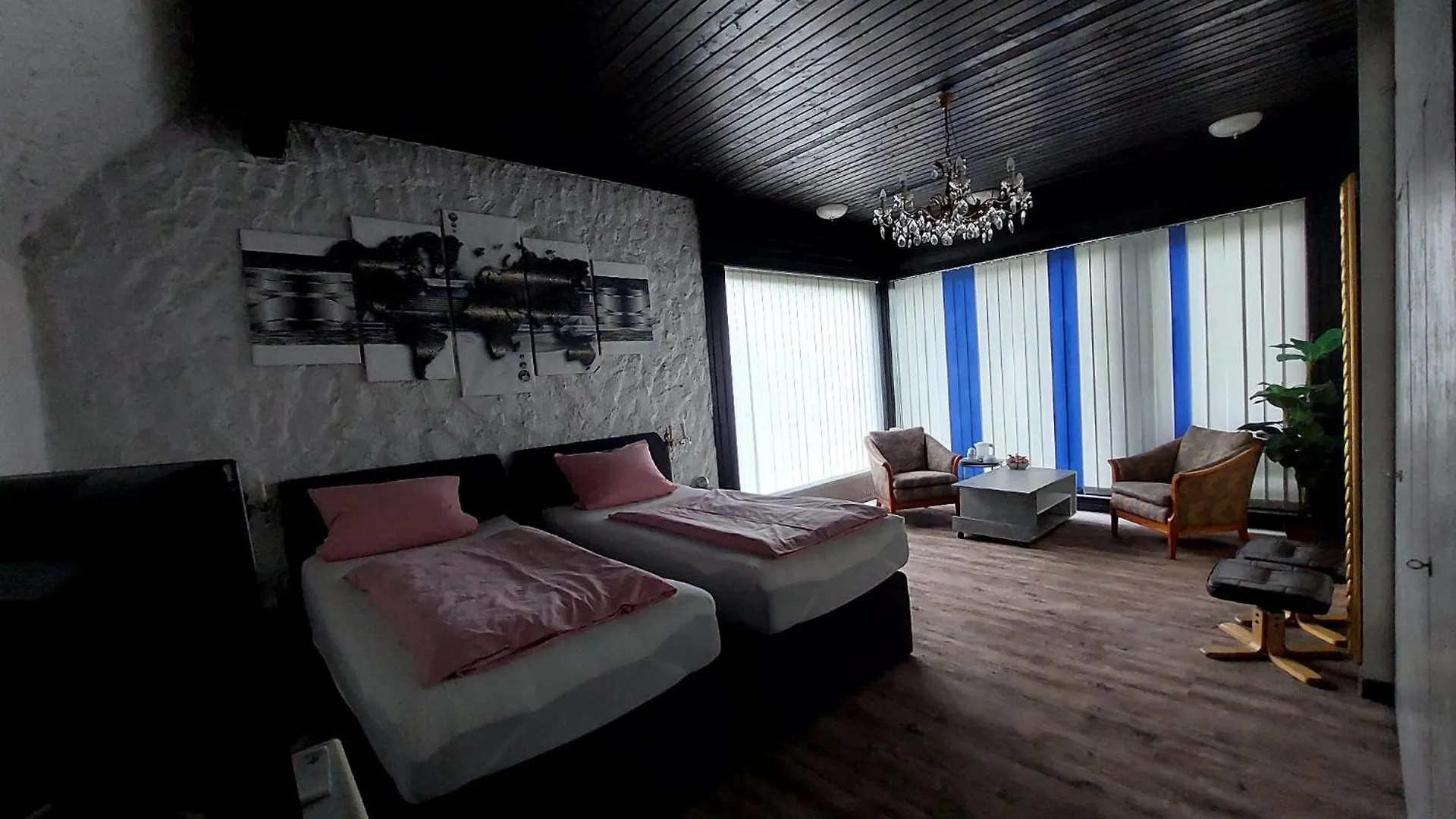 Am Hallenbad Hotel garni Ratingen